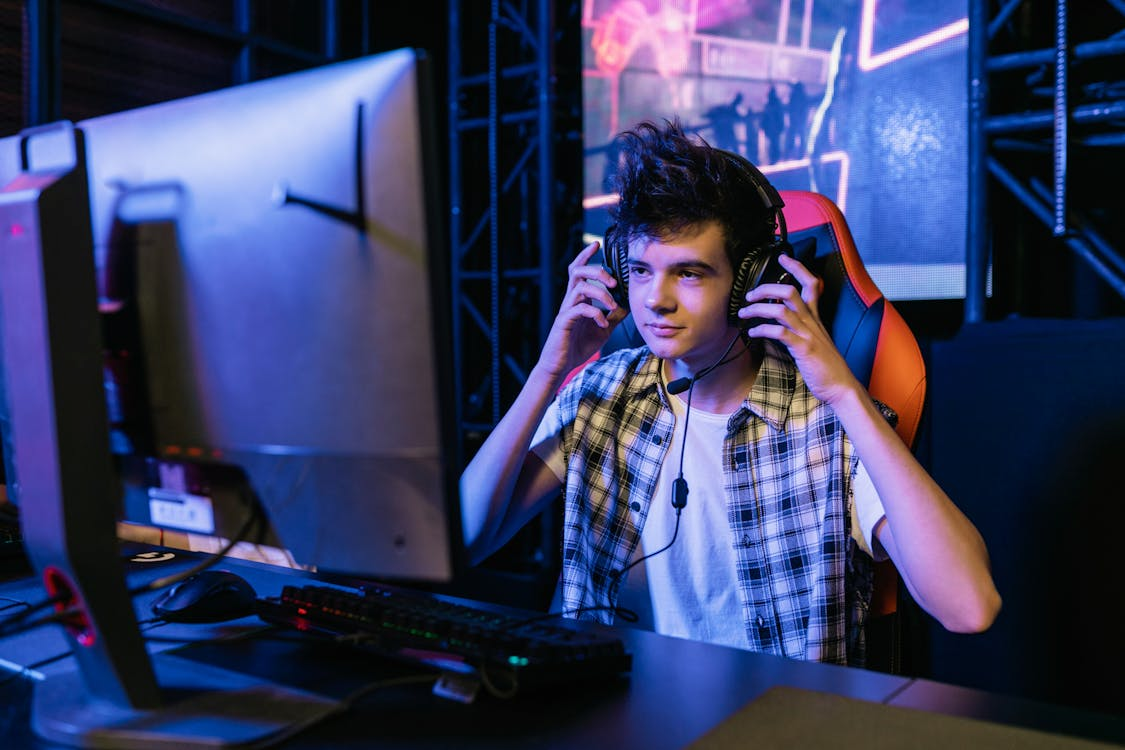 Why is HUD design in Esports more important than it seems? - LHM.gg